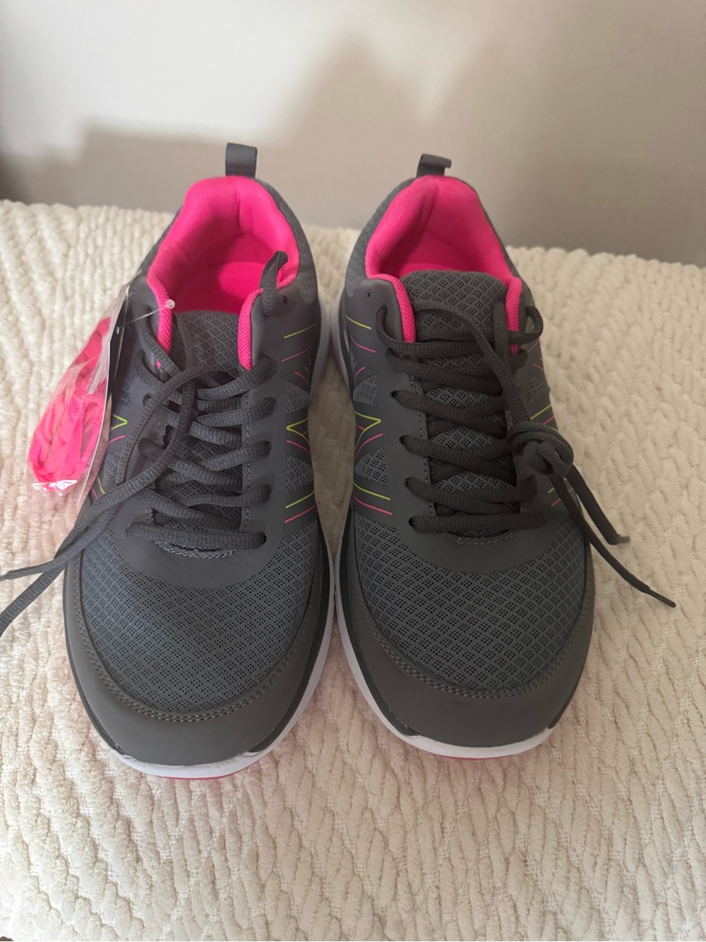 Women's Gray Athletic Sneakers with Pink Lining — Lightweight Support